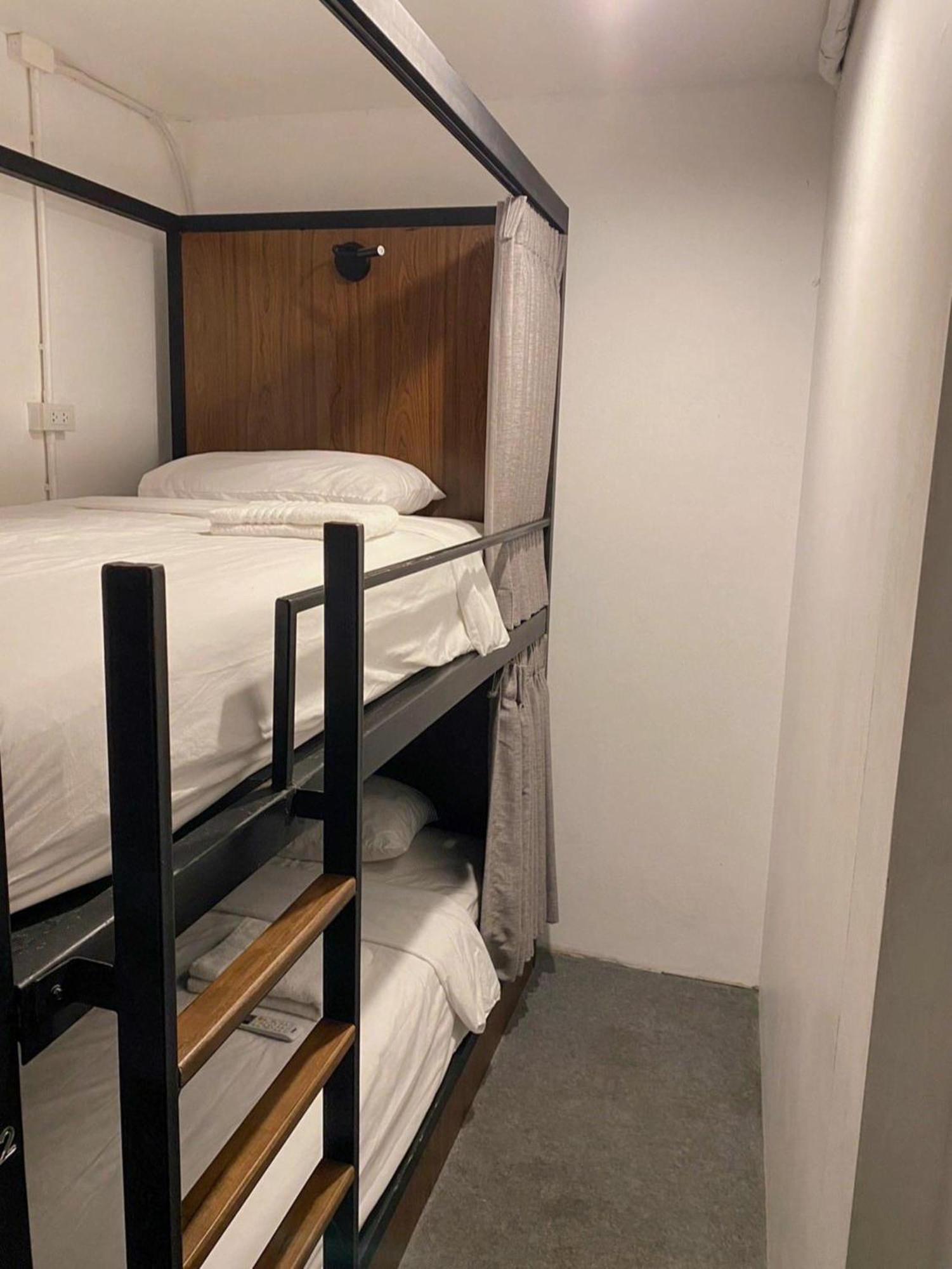 Kudi Hostel Bangkok Luaran gambar